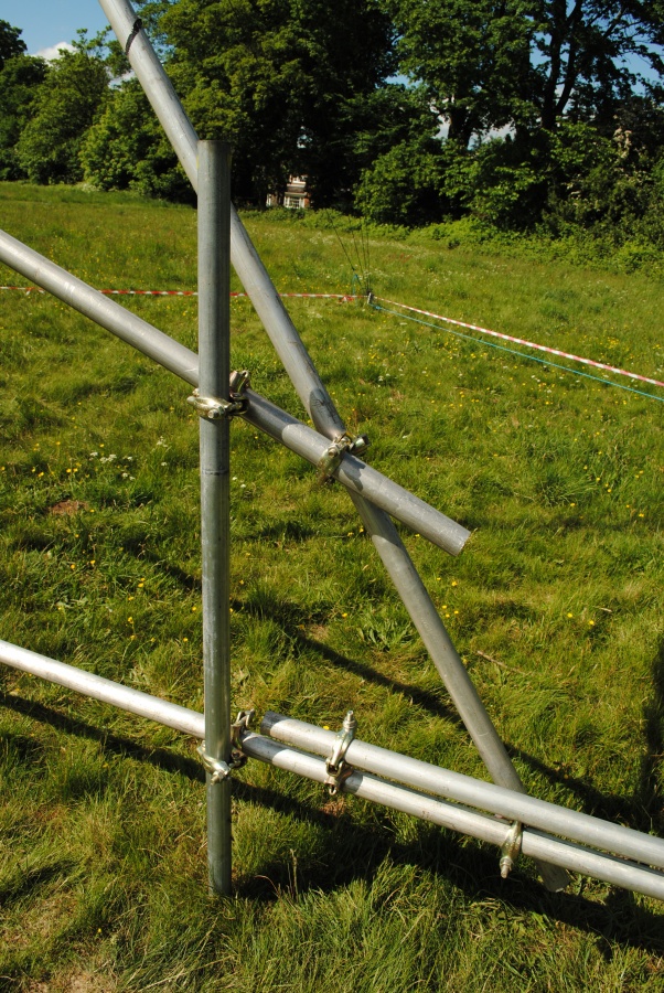 How To Build A Tilt Over 60 Foot Antenna Mast From Scaffolding Poles Dx Commander Radio Ham - Diy Tilt Over Antenna Tower